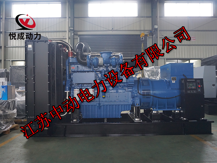 YC6TH1070-D31玉柴700KW柴油发电机组